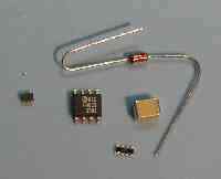 インバータICと周辺部品