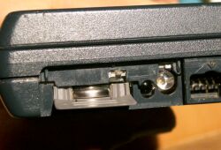 明るさ調整およびＯＮモード切替スイッチ