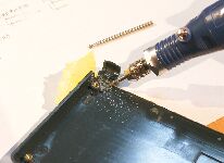 修理面の下準備研削