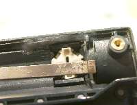 ラッチ材を挿入したところ