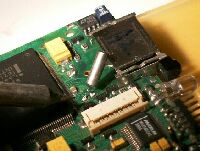 リードの他端を浮かす