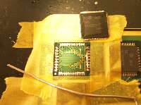 特殊半田は少な目に