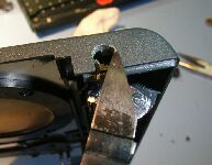 穴をU字型に切断