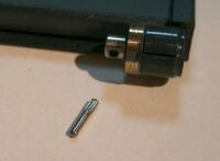 ヒンジ軸のピンが抜けた例