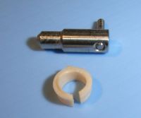 ヒンジの保持部品