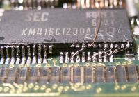 キーボード付近になるのではみ出さないように配線