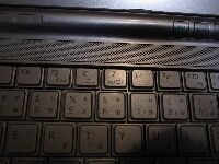 液晶切り替えはキーボードで行う