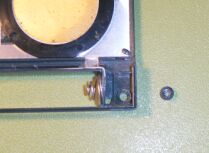 この隙間の原因も内部割れ